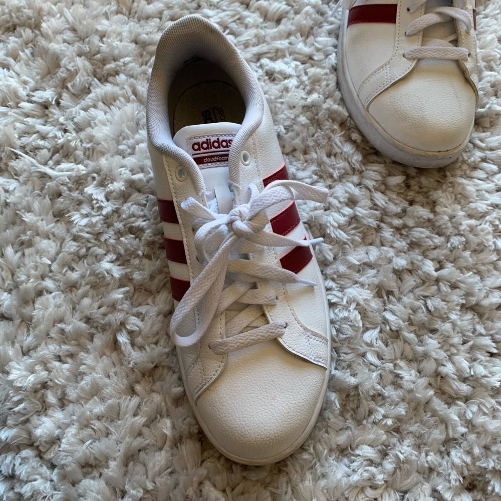 Adidas - Picture 2 of 5